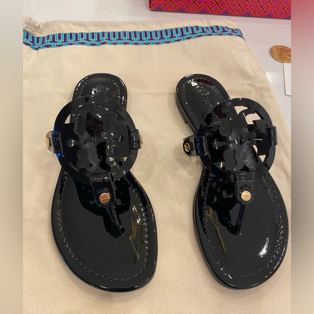 Tory Burch Sandles